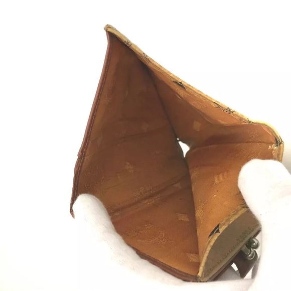 Authentic MCM Logo Leather Bifold Wallet GUC - Picture 6 of 9